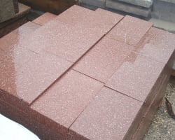 Carrelage en Porphyre rouge-brun d'Italie Carrelage en Porphyre rouge-brun d'Italie