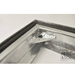 Rahmen aus verzinktem Stahl und wasserdichter Aluminiumdeckel - Alutrap RV - ROSCO