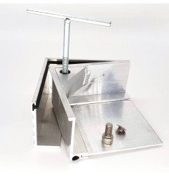 Tileable waterproof access cover Light EURO - L&S