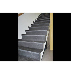 Soglia e supporto standard in pietra blu belga personalizzato