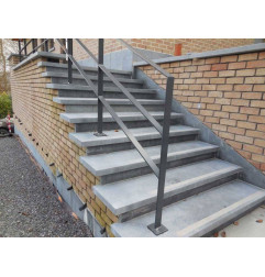 Threshold and standard support in stone blue Belgian custom