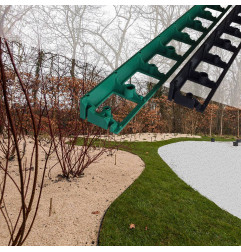 行人包： 稳定器 - 砾石 - 边界，与尼达格拉布尔