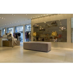 Carrelage d'une Surface Commerciale en Pierre Blanche Thala Beige - Adouci