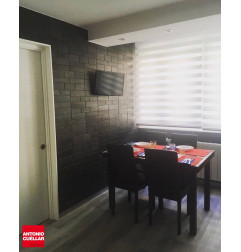 胶粘剂上的石块