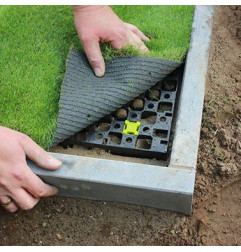 Drainage plate for artificial grass - Drainbase - ECCO