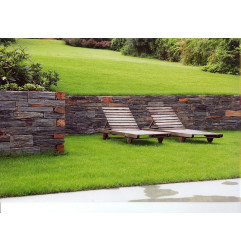 Using the Belfort split stone masonry retaining walls