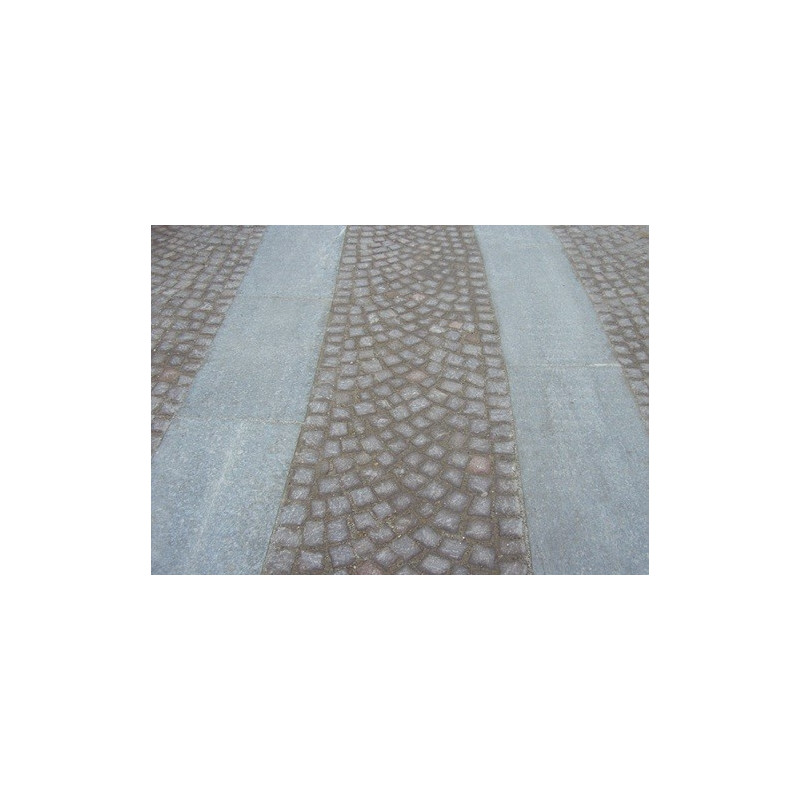 Realisation in stone of Luserne (blocks 4-6) and slabs of grey"chosen"