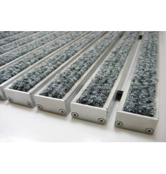 Deurmat VARIO JUNIOR JNO / JNSO, aluminiumprofiel, bedekt met vezels van ROSCO polypropyleen