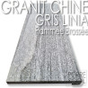Margelle en Granit gris de Chine Linia - Flammée et Brossée - Retombée - Bord droit adouci Margelle en Granit gris de Chine Linia - Flammée et Brossée - Retombée - Bord droit adouci