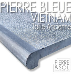 boordsteen in Vietnamese blauwe hardsteen - Oud formaat - Terugvallend - Verzachte 180° afgeronde rand