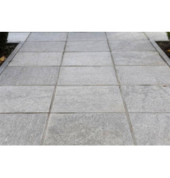 Realization using the slabs of stone blue of the Viet Nam - Boucharde