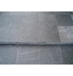 Realization from slabs of stone blue of the Viet Nam - Boucharde