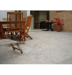 Terrasse en Pierre Bleue de Chine - Bouchardé