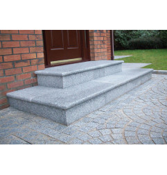 Stair step - Belgian Bluestone - CUSTOMIZED