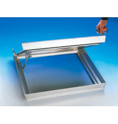 Aluminium betegelbare deksel - Zelfborgend scharnier - A 15 kN - HAGO