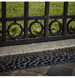 Voronoï design grating for gutter - Euroline - ACO