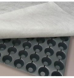 DrainoTech G20 - Drainage and water retention for green roofs - Matgeco