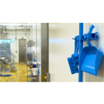 Hi-Flex 1011 wall bracket - 420mm 3 clips and 2 hooks - Vikan Hi-Flex 1011 wall bracket - 420mm 3 clips and 2 hooks - Vikan