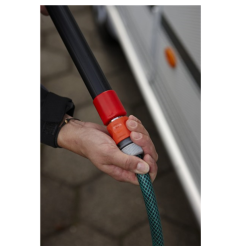 Aluminum handle with water passage and click mechanism 297352C - 2780mm diameter 32 Telescopic with fitting - Vikan