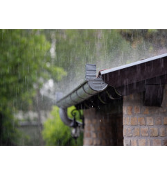 Pararoof Super - 基于沥青和 SBS 弹性体的柔性粘合剂和接缝剂 - DL Chemicals