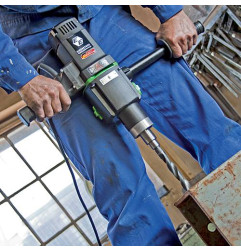 EIBENSTOCK في EHB32/4.2 حفر اليد - الحجر والتربة