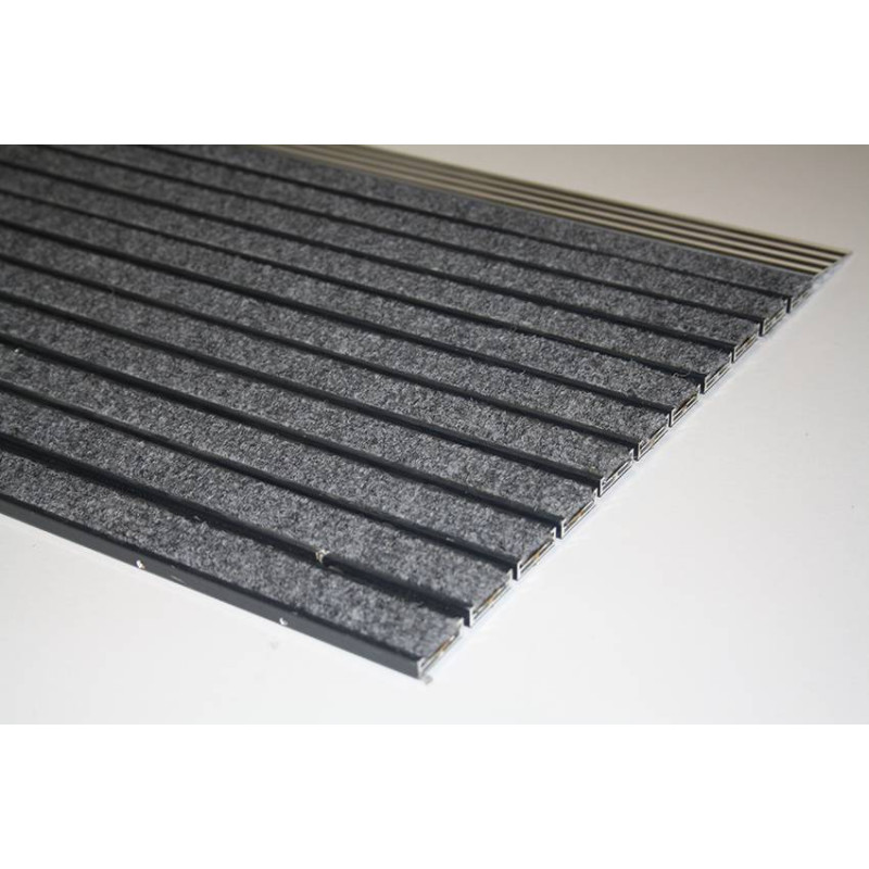 Doormat in lacquered aluminium profile covered with polypropylene fibres - Vario Junior JNGO - Rosco