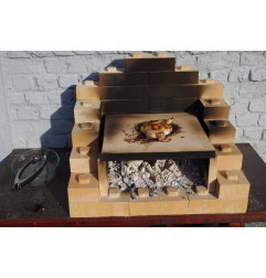 Pierrade en briques réfractaires