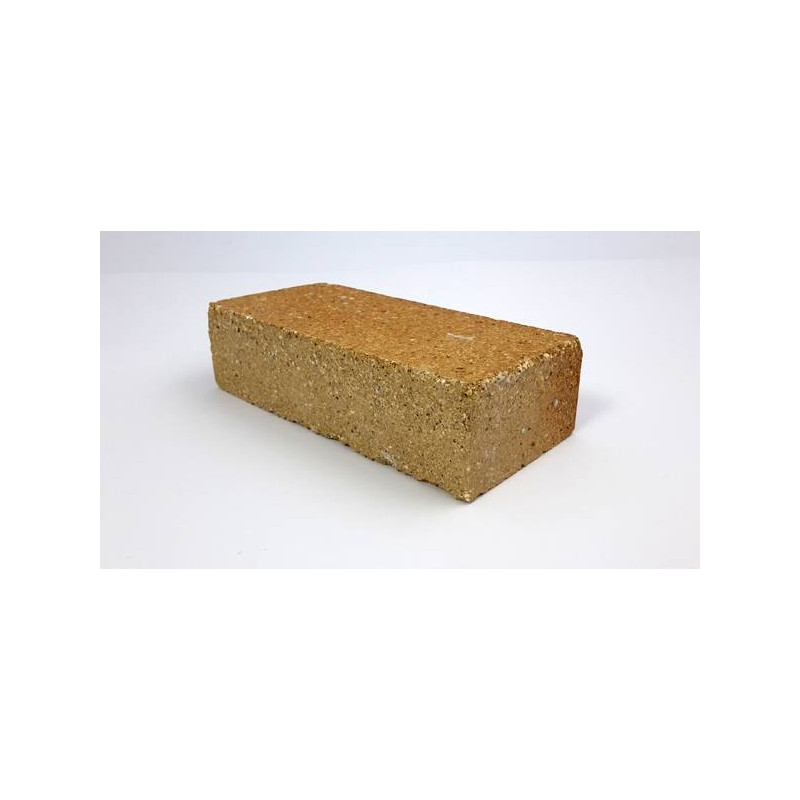 Refractory bricks