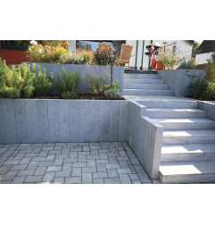 Monja - Palisade - Bauma Stone