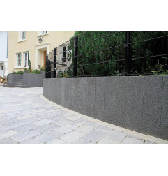 Eifel - Palissade - Bauma Stone