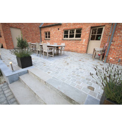 坎德拉灰色 - 步行 - 宝马石