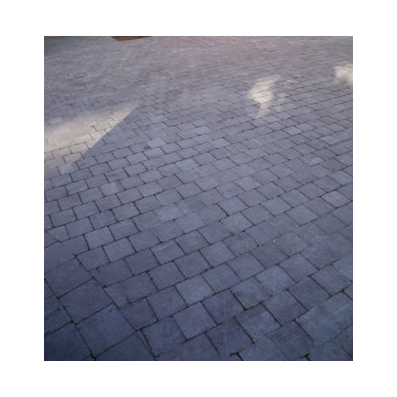 Realization with dePierre blue Belgian Hainaut Antic® slabs