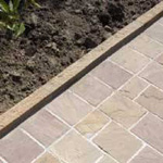 Cordoni di pietra naturale