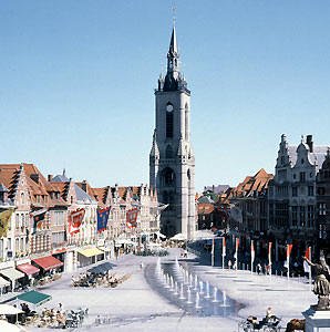 tournai place et beffroi